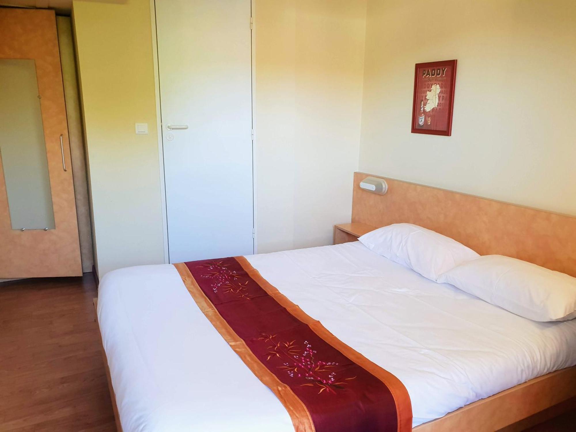 Logis Hotel Restaurant Cruzel 모르 외부 사진